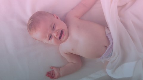 ’Bebeklerde Alerjik Egzama Tanı